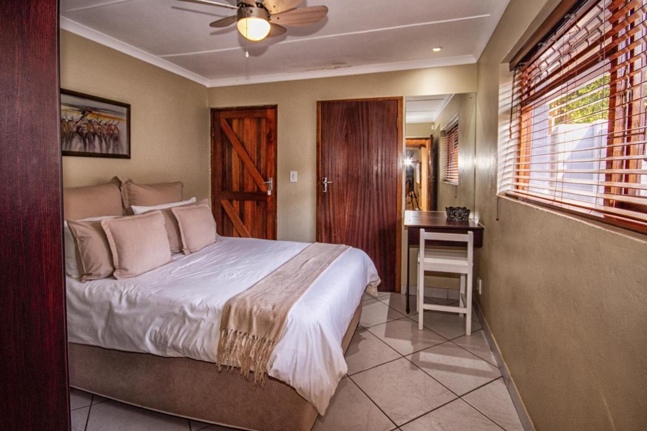 Ohannas Bnb & Self Catering Plettenberg Bay Exterior foto